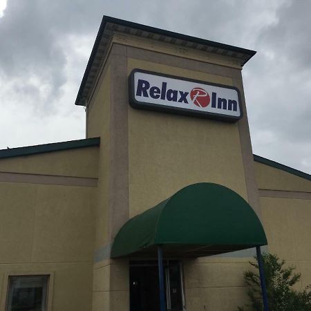 Relax Inn Davenport Exterior photo